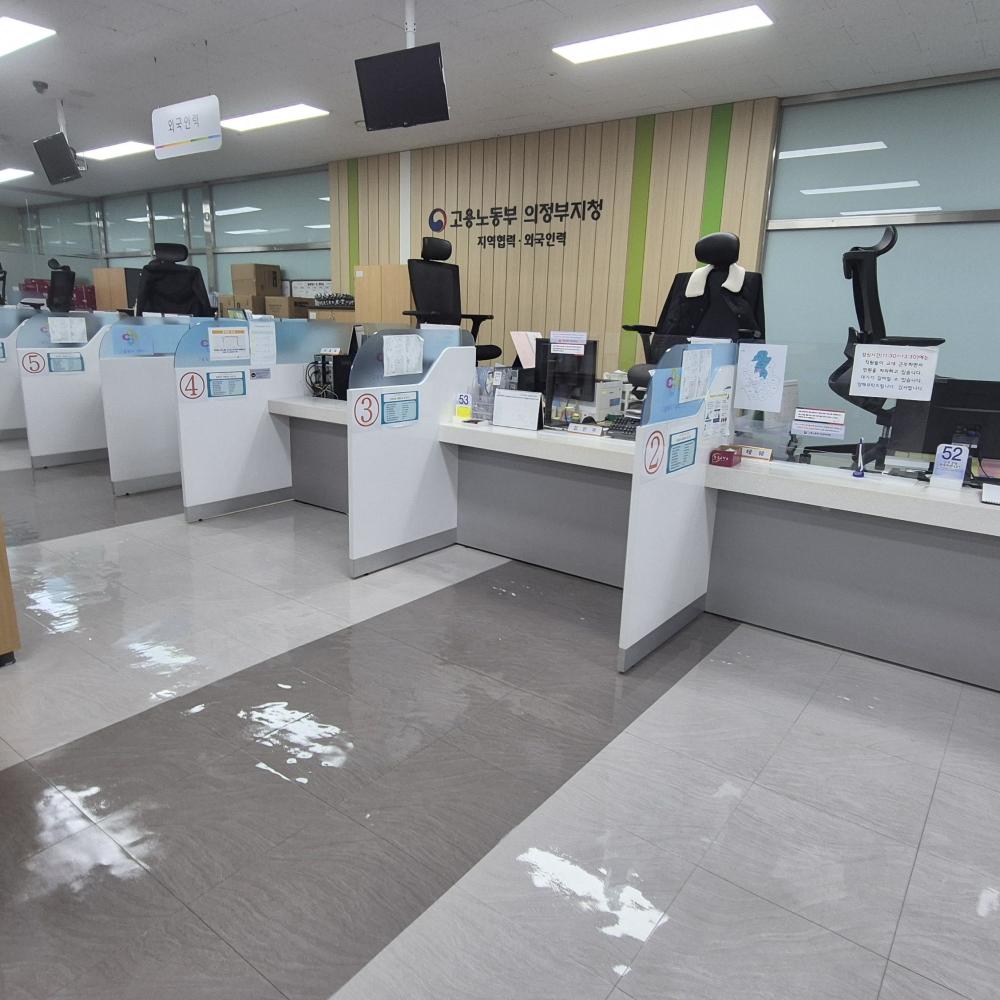 사무실 바닥왁스코팅