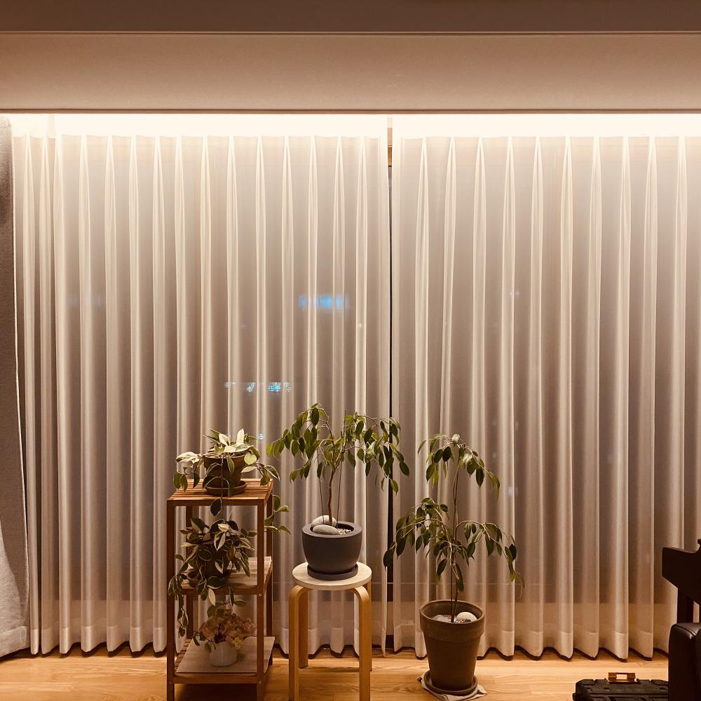 T5 커튼박스 간접 조명