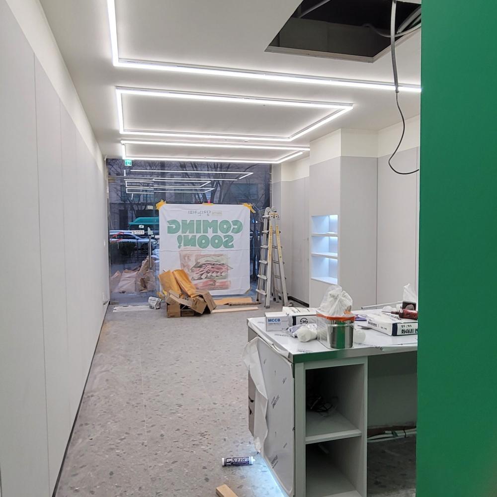 프랜차이즈 공사