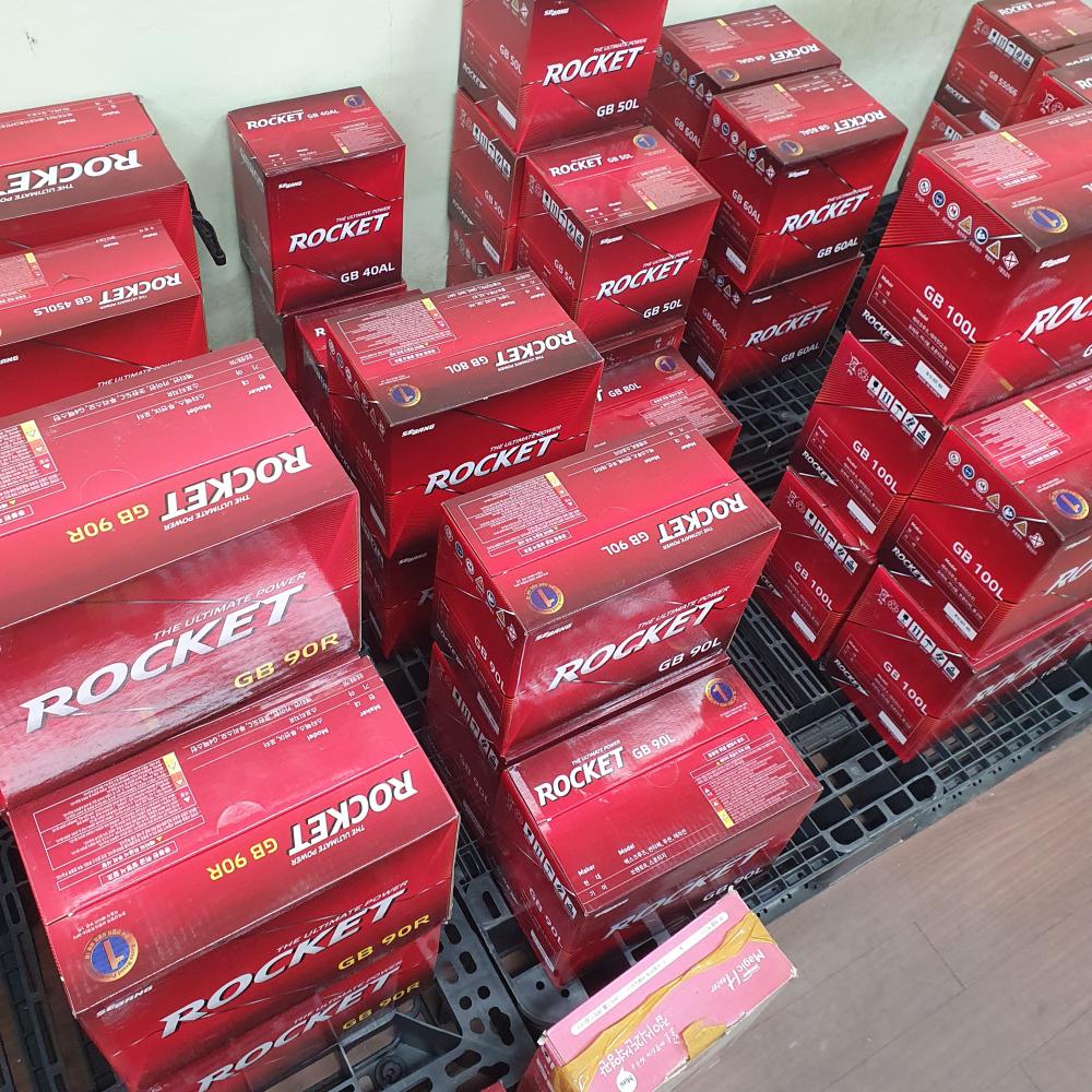 자동차배터리 안산.시흥.광명.인천 무료출장 당일장착 보증서 동봉된 정품 신품 최신품 배터리