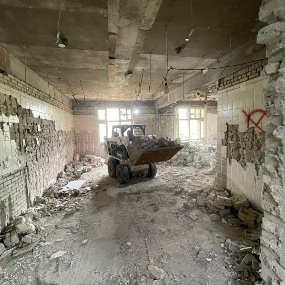 고등학교 화장실 철거