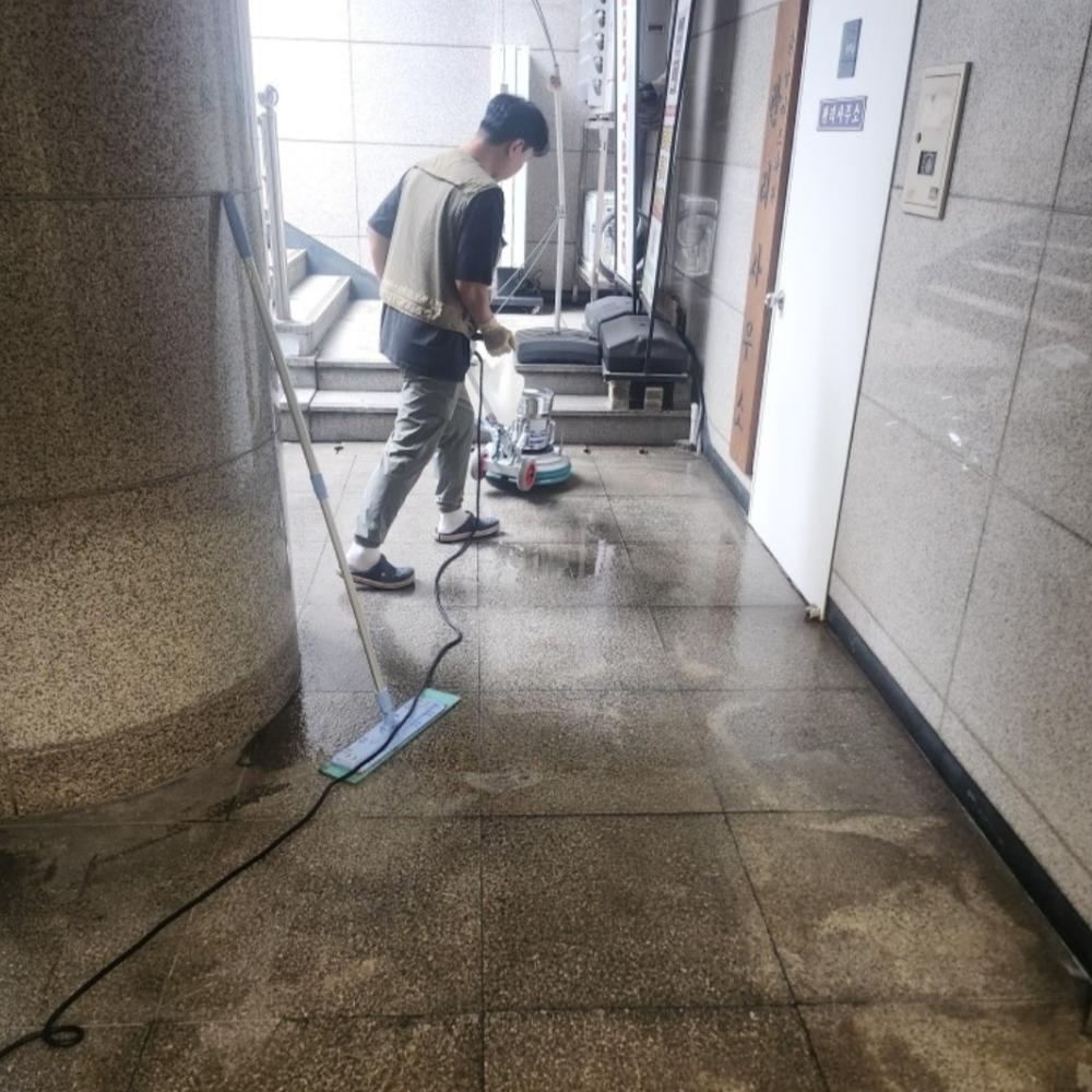 상가,빌딩 계단,복도청소