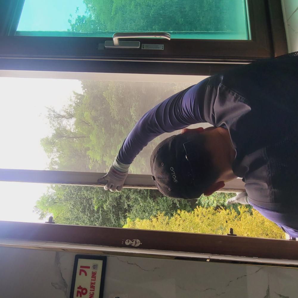 용인 호텔 방충망교체