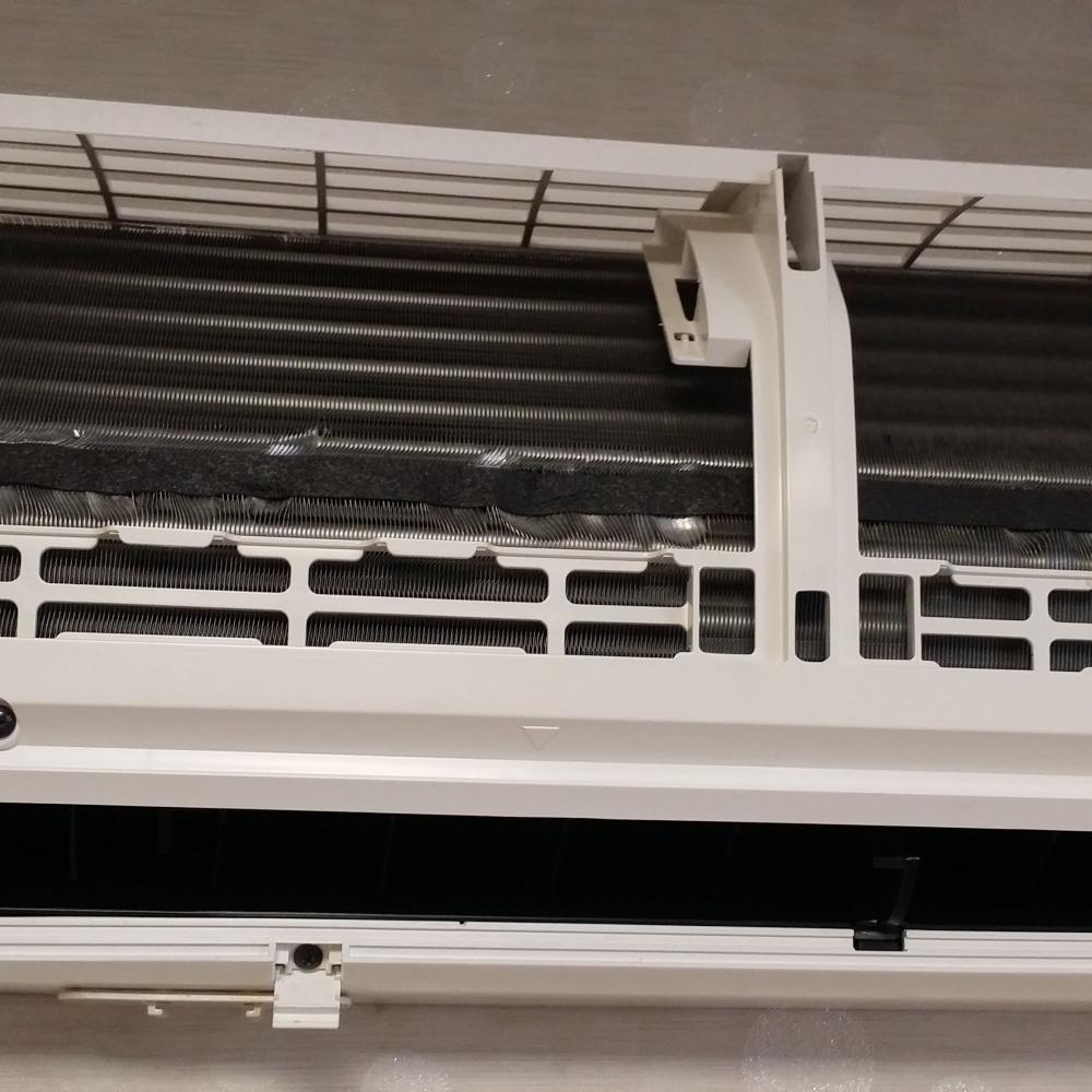 가정용 벽걸이 에어컨 청소